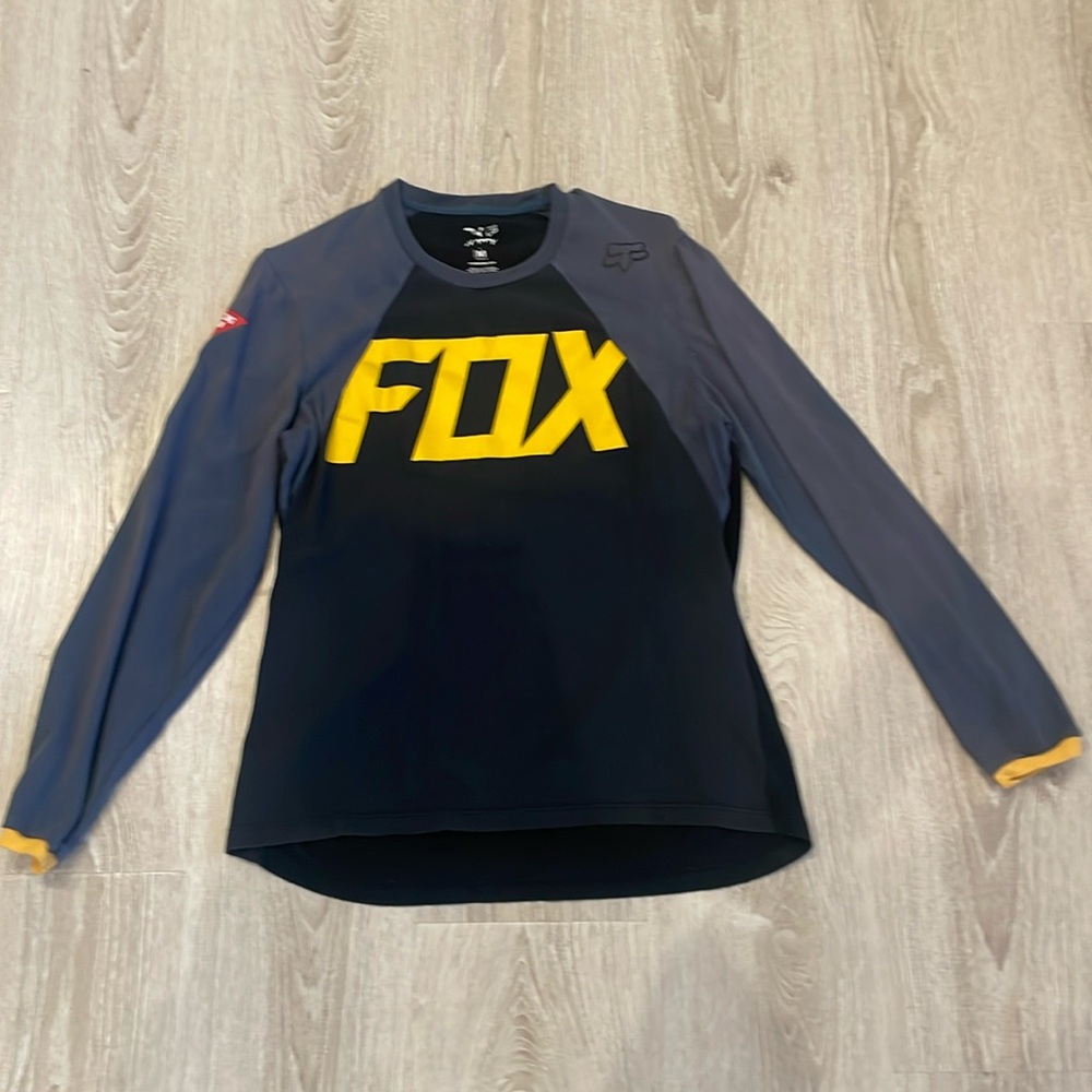 Fox Women’s dirt biking pants & jersey